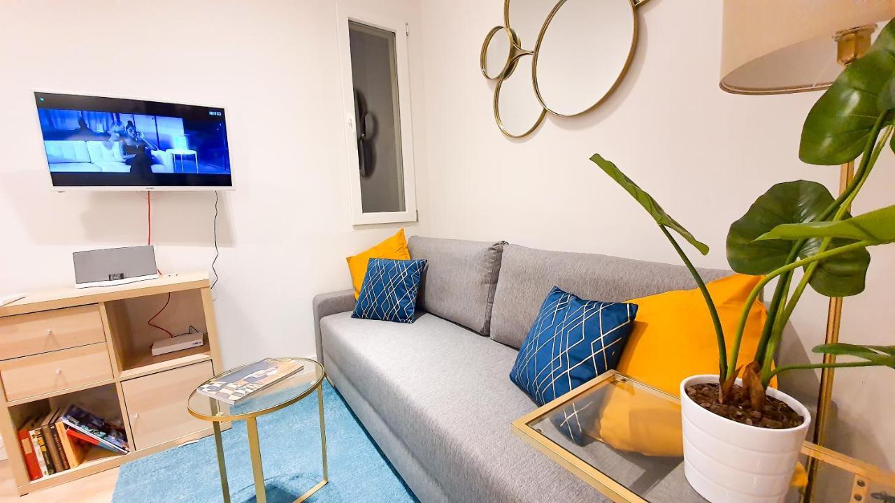Lindo Apartamento En Zona Centro, Cerca De Todo Lägenhet Madrid Exteriör bild